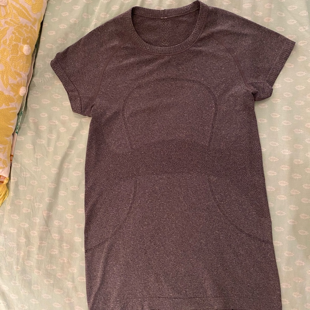 Lululemon EUC swiftly tech short sleeve